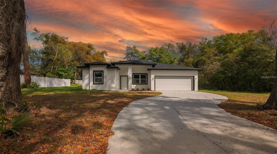 Ocala, Florida 34471, 3 Bedroom Bedrooms, ,2 Bathroombathrooms,Residential,For Sale,5Th,0,Mfrs5152143