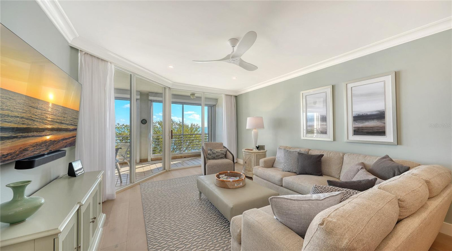 Longboat Key, Florida 34228, 3 Bedroom Bedrooms, ,3 Bathroombathrooms,Residential,For Sale,Harbourside,0,Mfra4685398