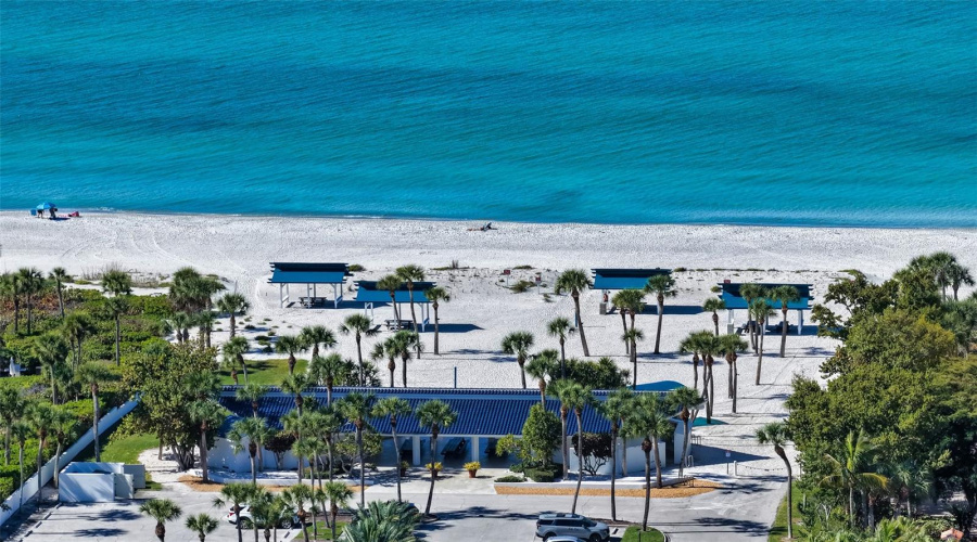 Longboat Key, Florida 34228, 3 Bedroom Bedrooms, ,3 Bathroombathrooms,Residential,For Sale,Harbourside,0,Mfra4685398