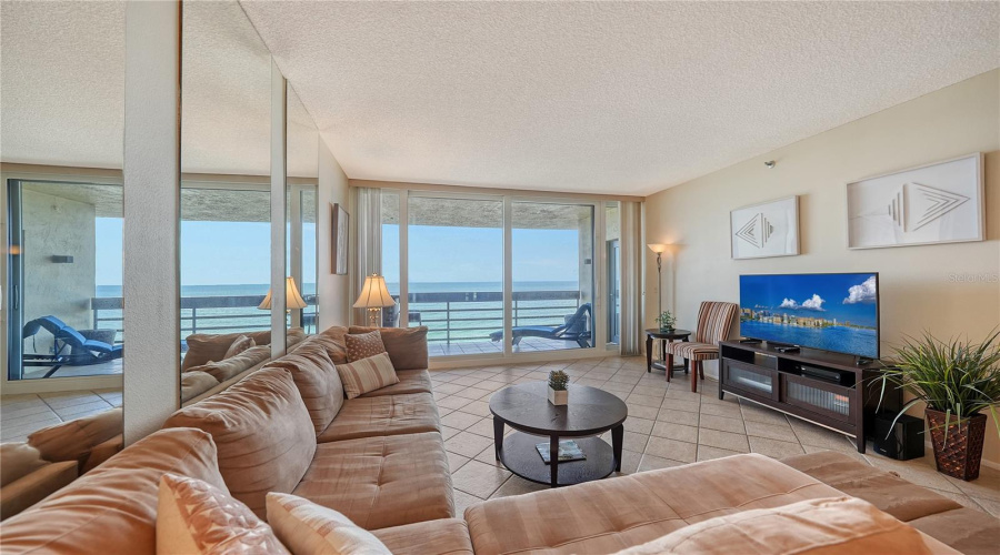 Longboat Key, Florida 34228, 2 Bedroom Bedrooms, ,2 Bathroombathrooms,Residential,For Sale,Gulf Of Mexico,0,Mfra4663883