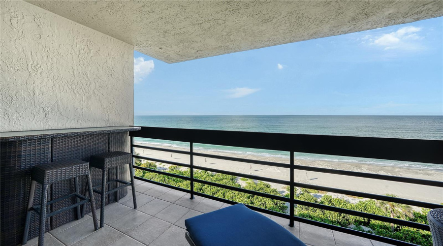 Longboat Key, Florida 34228, 2 Bedroom Bedrooms, ,2 Bathroombathrooms,Residential,For Sale,Gulf Of Mexico,0,Mfra4663883