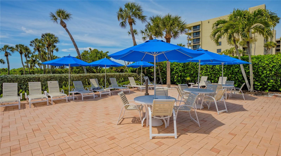 Longboat Key, Florida 34228, 2 Bedroom Bedrooms, ,2 Bathroombathrooms,Residential,For Sale,Gulf Of Mexico,0,Mfra4663883