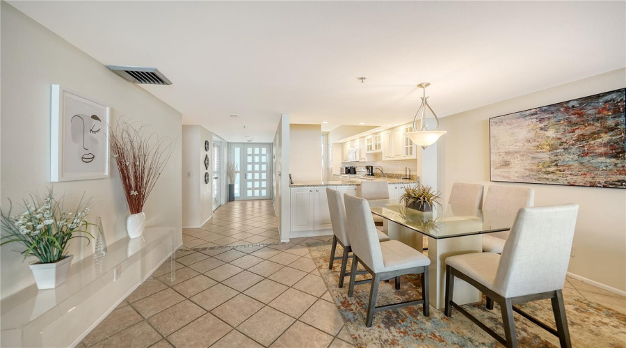Longboat Key, Florida 34228, 2 Bedroom Bedrooms, ,2 Bathroombathrooms,Residential,For Sale,Gulf Of Mexico,0,Mfra4663883