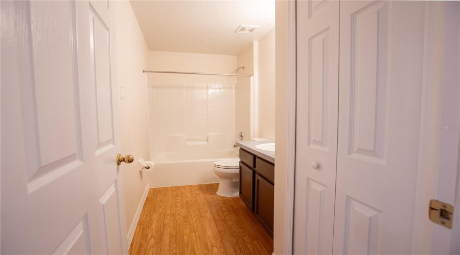 Groveland, Florida 34736, 3 Bedroom Bedrooms, ,2 Bathroombathrooms,Residential,For Sale,Timber Run,0,Mfrg5115317