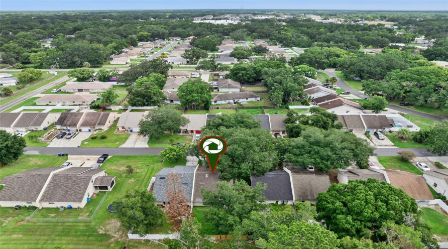 Lakeland, Florida 33810, 2 Bedroom Bedrooms, ,2 Bathroombathrooms,Residential,For Sale,Shirley,0,Mfro6436524