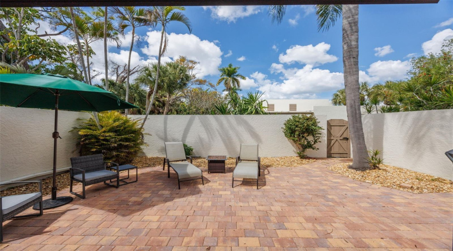 Bradenton, Florida 34210, 2 Bedroom Bedrooms, ,2 Bathroombathrooms,Residential,For Sale,Lakeside,0,Mfra4684388