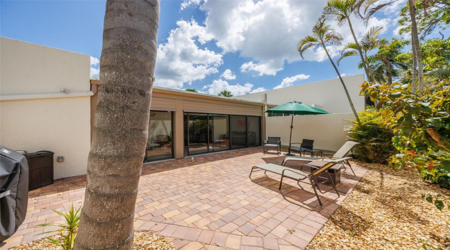 Bradenton, Florida 34210, 2 Bedroom Bedrooms, ,2 Bathroombathrooms,Residential,For Sale,Lakeside,0,Mfra4684388
