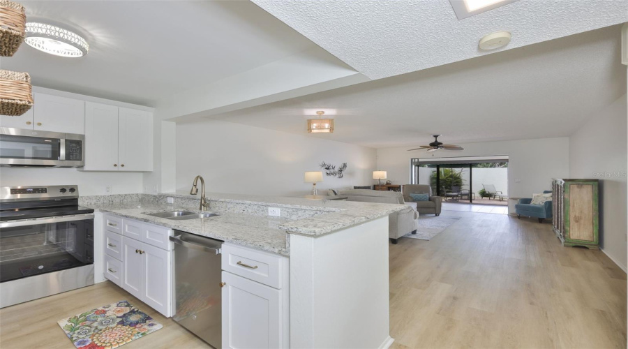 Open Kitchen