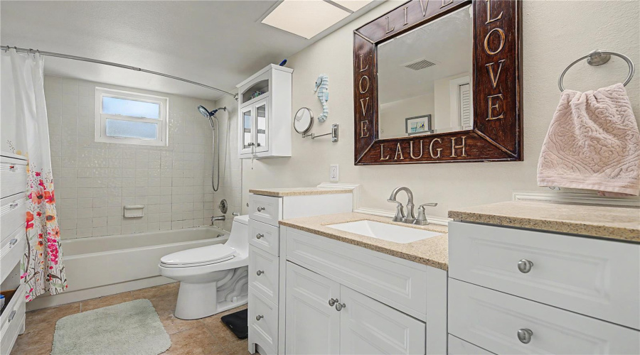 Tarpon Springs, Florida 34689, 2 Bedroom Bedrooms, ,2 Bathroombathrooms,Residential,For Sale,Palm,0,Mfrtb8525549