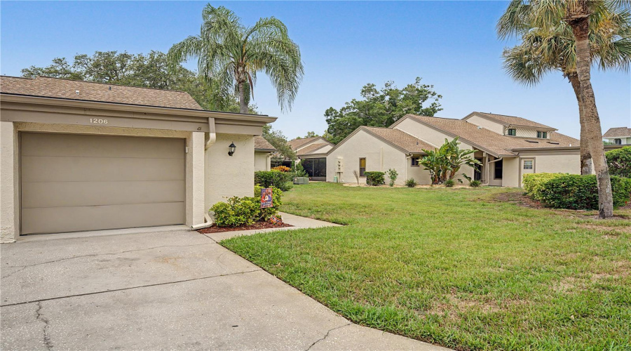 Tarpon Springs, Florida 34689, 2 Bedroom Bedrooms, ,2 Bathroombathrooms,Residential,For Sale,Palm,0,Mfrtb8525549