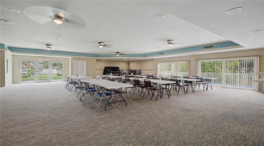 Tarpon Springs, Florida 34689, 2 Bedroom Bedrooms, ,2 Bathroombathrooms,Residential,For Sale,Palm,0,Mfrtb8525549