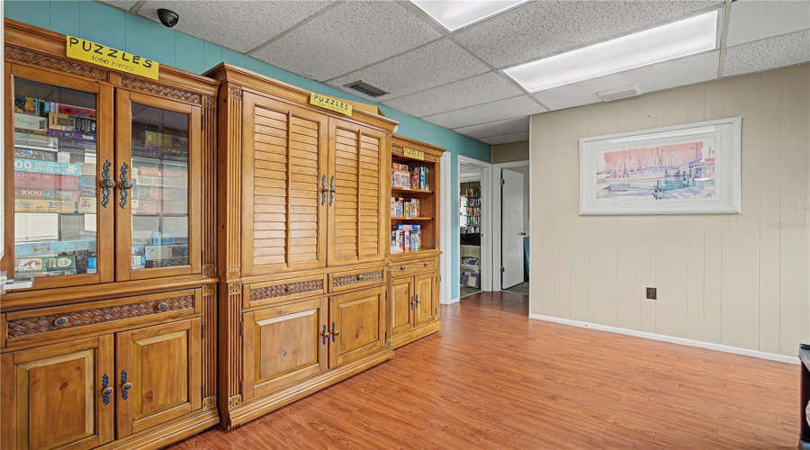 Tarpon Springs, Florida 34689, 2 Bedroom Bedrooms, ,2 Bathroombathrooms,Residential,For Sale,Palm,0,Mfrtb8525549