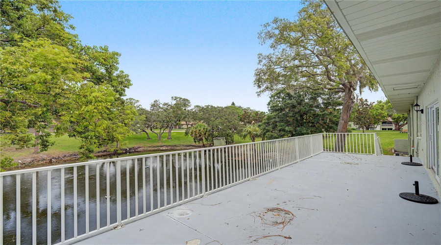 Tarpon Springs, Florida 34689, 2 Bedroom Bedrooms, ,2 Bathroombathrooms,Residential,For Sale,Palm,0,Mfrtb8525549