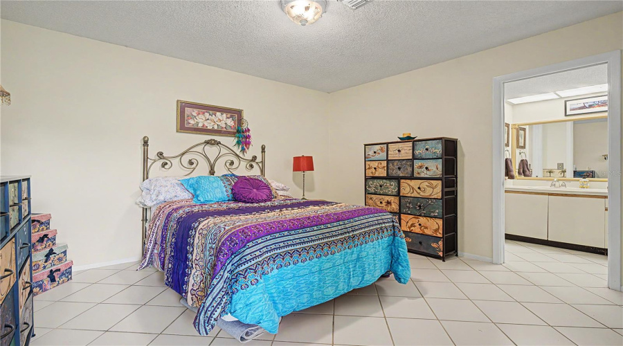 Tarpon Springs, Florida 34689, 2 Bedroom Bedrooms, ,2 Bathroombathrooms,Residential,For Sale,Palm,0,Mfrtb8525549