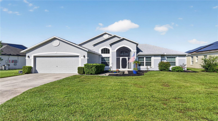 Davenport, Florida 33837, 3 Bedroom Bedrooms, ,2 Bathroombathrooms,Residential,For Sale,Spanish Moss,0,Mfro6434679
