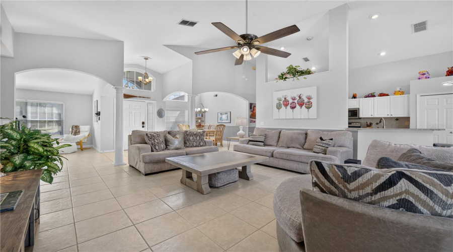 Davenport, Florida 33837, 3 Bedroom Bedrooms, ,2 Bathroombathrooms,Residential,For Sale,Spanish Moss,0,Mfro6434679