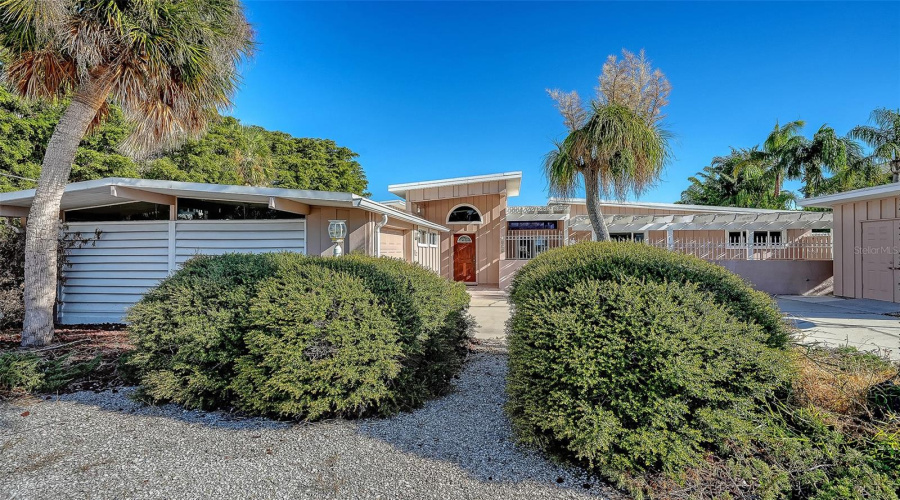 Sarasota, Florida 34234, 3 Bedroom Bedrooms, ,3 Bathroombathrooms,Residential,For Sale,Shore,0,Mfra4671767