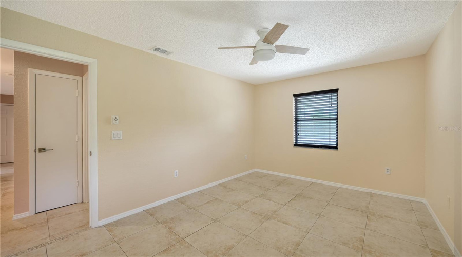 Sarasota, Florida 34236, 2 Bedroom Bedrooms, ,2 Bathroombathrooms,Residential,For Sale,Orange,0,Mfra4671326