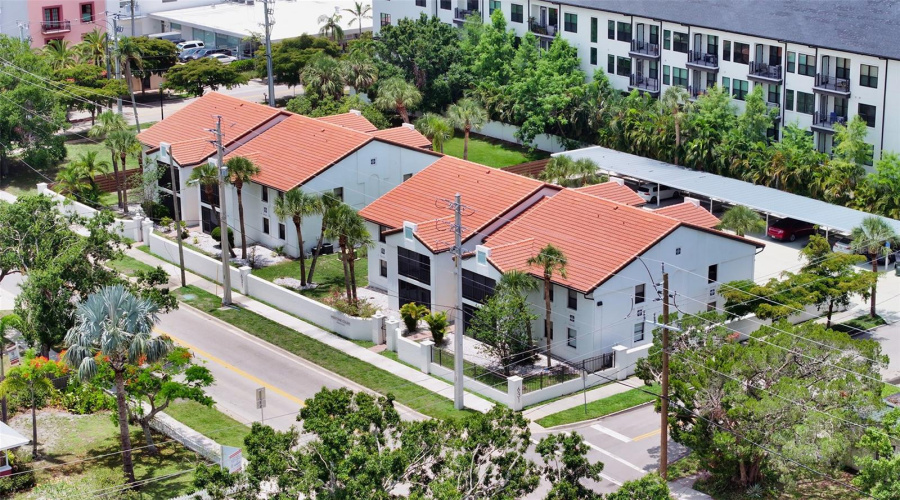 Sarasota, Florida 34236, 2 Bedroom Bedrooms, ,2 Bathroombathrooms,Residential,For Sale,Orange,0,Mfra4671326