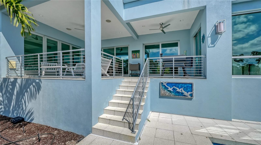 Longboat Key, Florida 34228, 4 Bedroom Bedrooms, ,3 Bathroombathrooms,Residential,For Sale,Jungle Queen,0,Mfra4696488