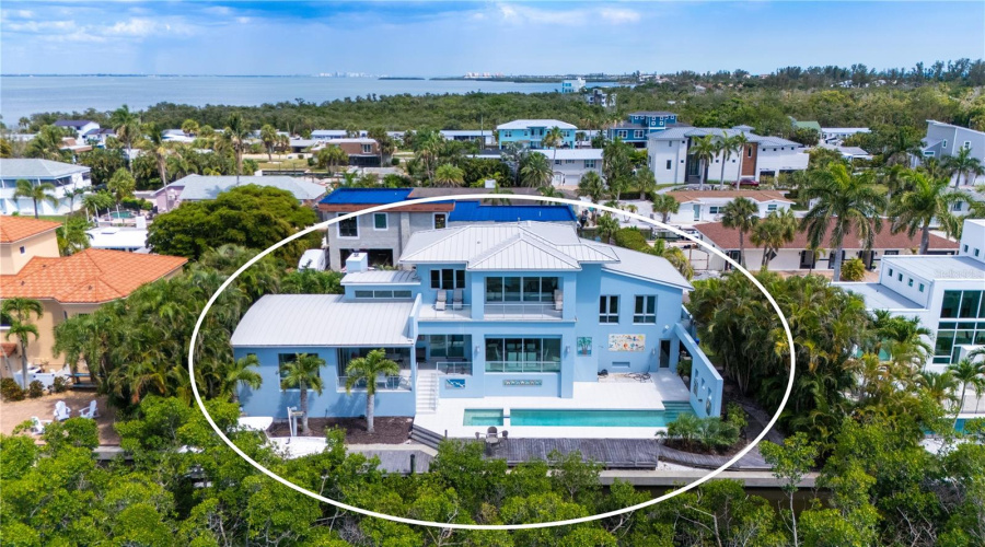 Longboat Key, Florida 34228, 4 Bedroom Bedrooms, ,3 Bathroombathrooms,Residential,For Sale,Jungle Queen,0,Mfra4696488