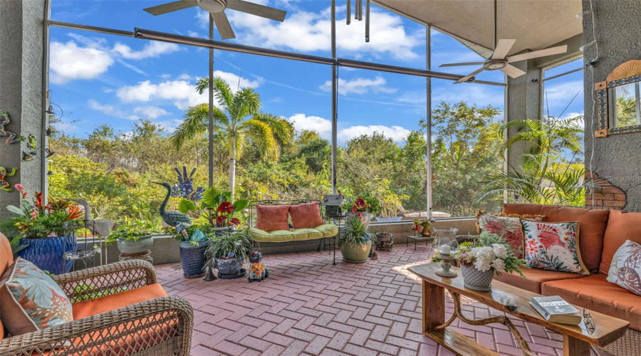 Punta Gorda, Florida 33980, 2 Bedroom Bedrooms, ,2 Bathroombathrooms,Residential,For Sale,Palace,0,Mfrc7518293