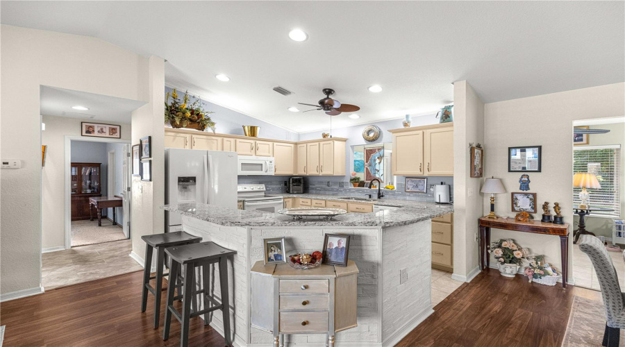 Dunnellon, Florida 34432, 2 Bedroom Bedrooms, ,2 Bathroombathrooms,Residential,For Sale,115Th,0,Mfrom730930