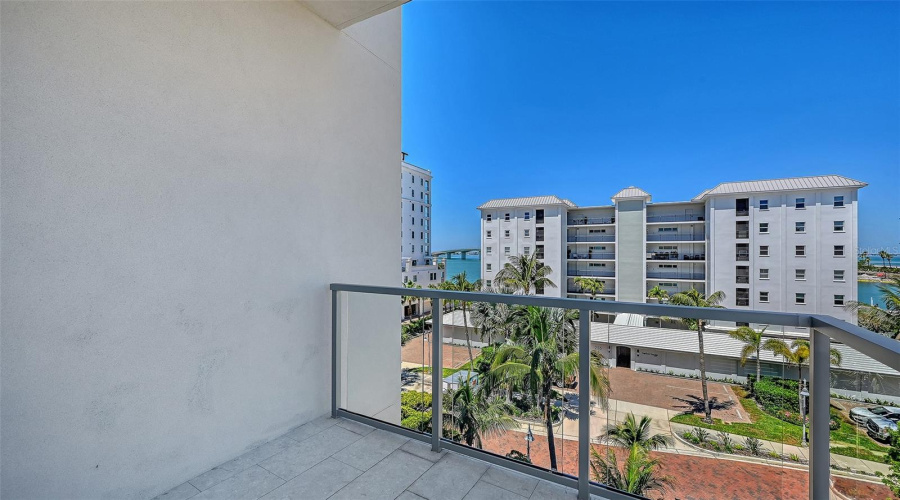Sarasota, Florida 34236, 3 Bedroom Bedrooms, ,3 Bathroombathrooms,Residential,For Sale,Golden Gate,0,Mfra4694319