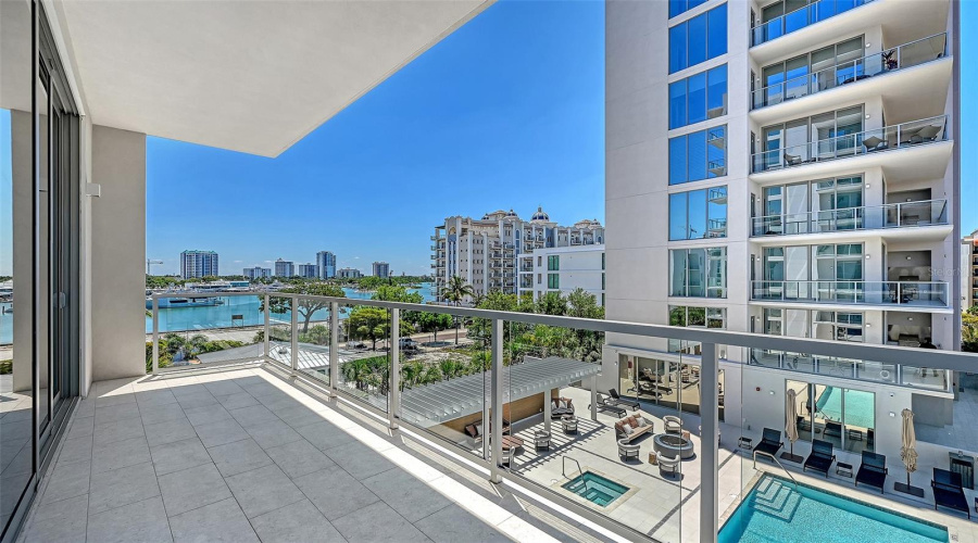 Sarasota, Florida 34236, 3 Bedroom Bedrooms, ,3 Bathroombathrooms,Residential,For Sale,Golden Gate,0,Mfra4694319