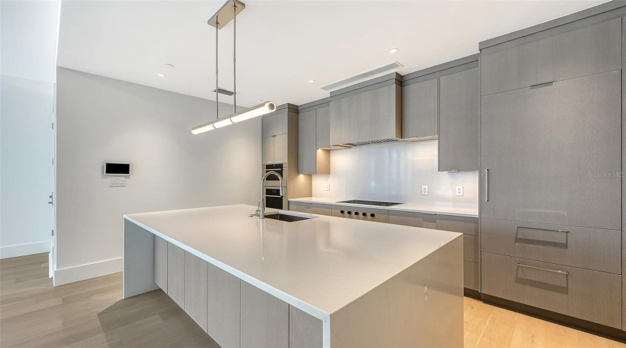 Sarasota, Florida 34236, 3 Bedroom Bedrooms, ,3 Bathroombathrooms,Residential,For Sale,Golden Gate,0,Mfra4694319