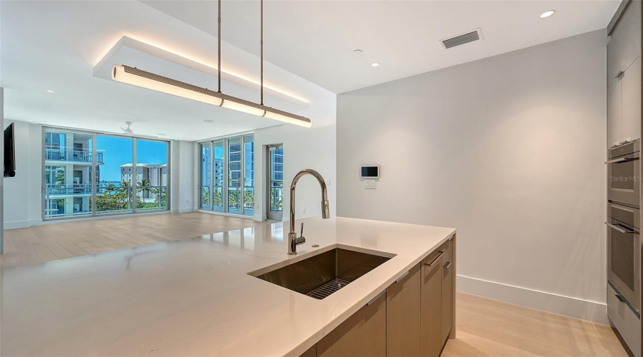 Sarasota, Florida 34236, 3 Bedroom Bedrooms, ,3 Bathroombathrooms,Residential,For Sale,Golden Gate,0,Mfra4694319