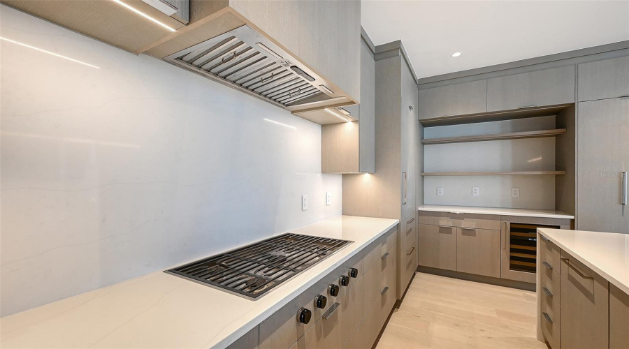 Sarasota, Florida 34236, 3 Bedroom Bedrooms, ,3 Bathroombathrooms,Residential,For Sale,Golden Gate,0,Mfra4694319