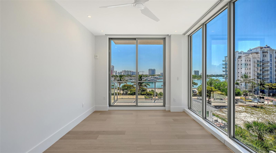 Sarasota, Florida 34236, 3 Bedroom Bedrooms, ,3 Bathroombathrooms,Residential,For Sale,Golden Gate,0,Mfra4694319