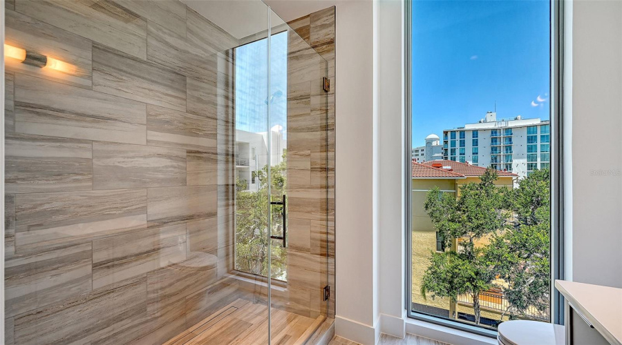 Sarasota, Florida 34236, 3 Bedroom Bedrooms, ,3 Bathroombathrooms,Residential,For Sale,Golden Gate,0,Mfra4694319