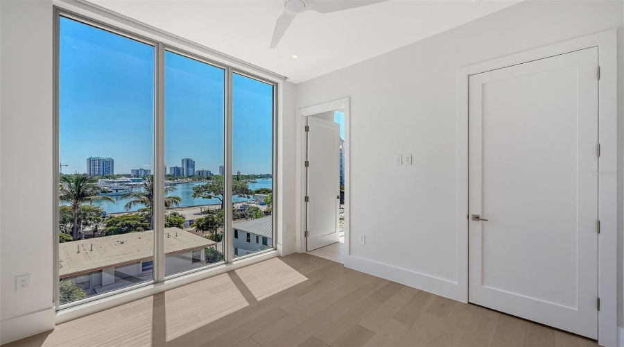 Sarasota, Florida 34236, 3 Bedroom Bedrooms, ,3 Bathroombathrooms,Residential,For Sale,Golden Gate,0,Mfra4694319