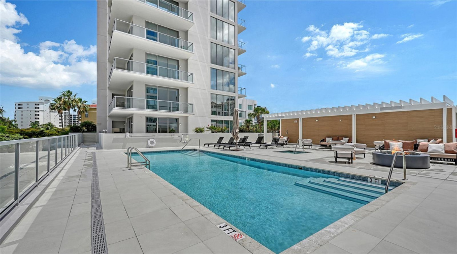 Sarasota, Florida 34236, 3 Bedroom Bedrooms, ,3 Bathroombathrooms,Residential,For Sale,Golden Gate,0,Mfra4694319