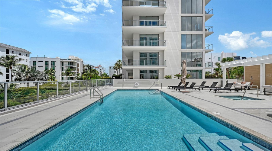 Sarasota, Florida 34236, 3 Bedroom Bedrooms, ,3 Bathroombathrooms,Residential,For Sale,Golden Gate,0,Mfra4694319
