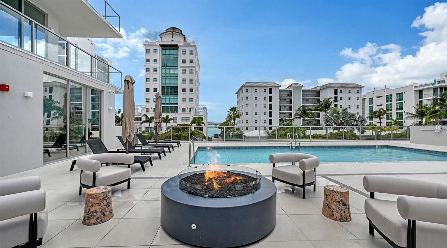 Sarasota, Florida 34236, 3 Bedroom Bedrooms, ,3 Bathroombathrooms,Residential,For Sale,Golden Gate,0,Mfra4694319