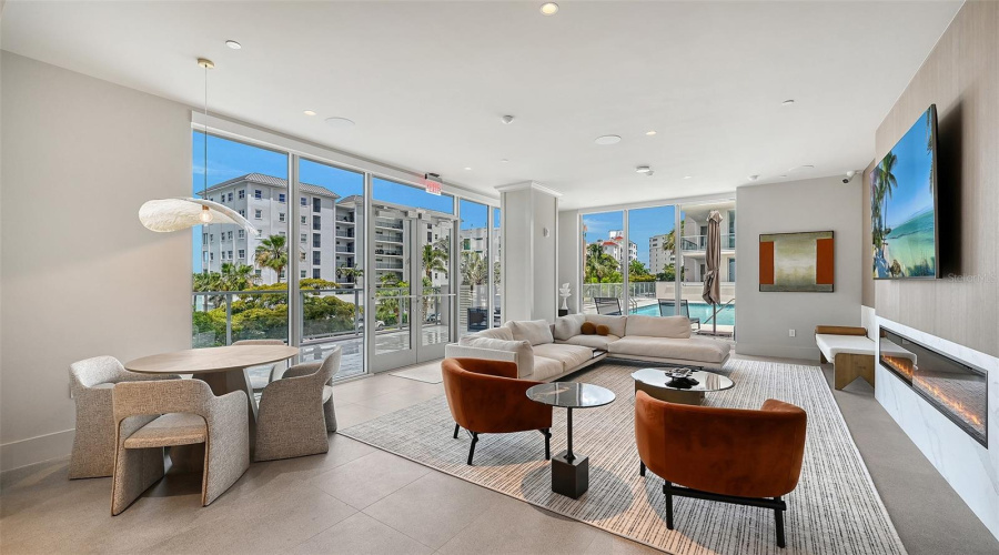 Sarasota, Florida 34236, 3 Bedroom Bedrooms, ,3 Bathroombathrooms,Residential,For Sale,Golden Gate,0,Mfra4694319