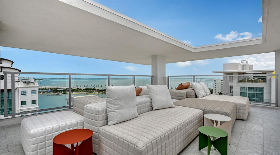 Sarasota, Florida 34236, 3 Bedroom Bedrooms, ,3 Bathroombathrooms,Residential,For Sale,Golden Gate,0,Mfra4694319
