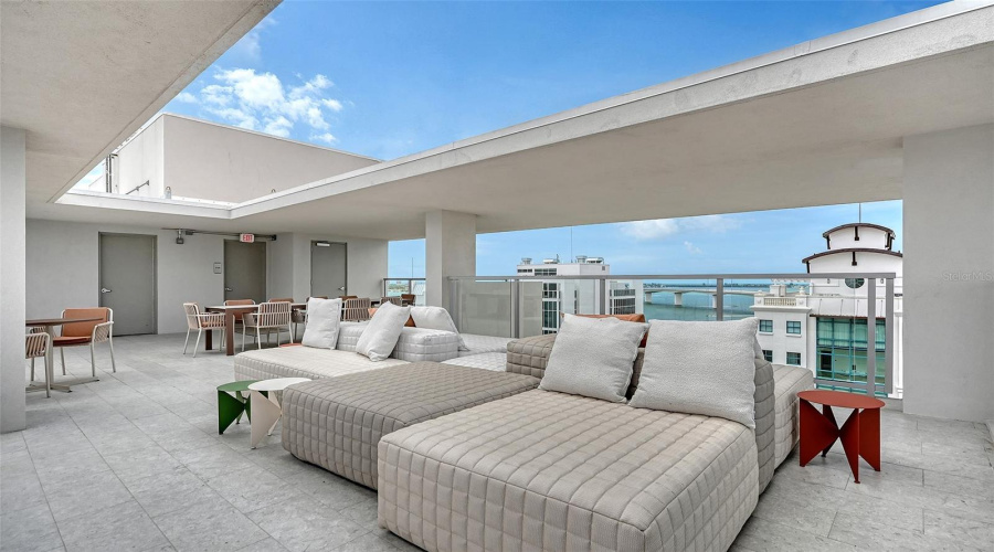 Sarasota, Florida 34236, 3 Bedroom Bedrooms, ,3 Bathroombathrooms,Residential,For Sale,Golden Gate,0,Mfra4694319