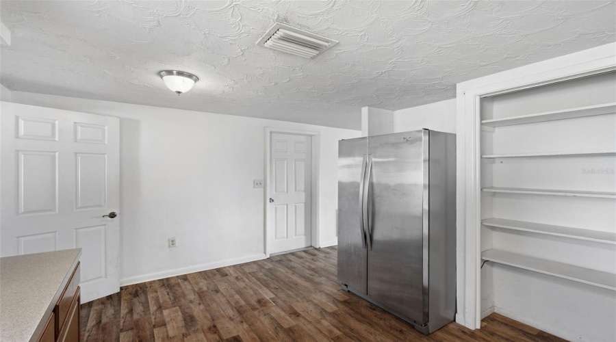 New Port Richey, Florida 34652, 3 Bedroom Bedrooms, ,1 Bathroombathrooms,Residential,For Sale,1St,0,Mfrtb8521131