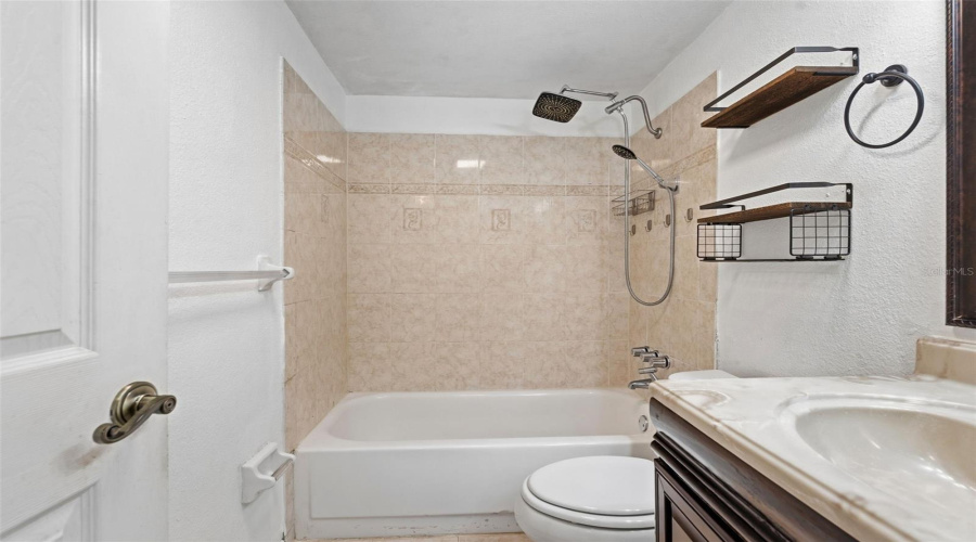 New Port Richey, Florida 34652, 3 Bedroom Bedrooms, ,1 Bathroombathrooms,Residential,For Sale,1St,0,Mfrtb8521131