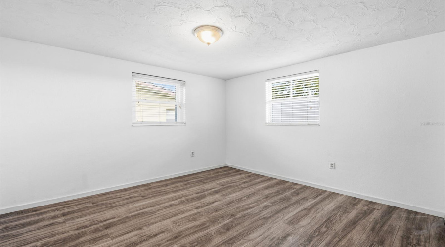 New Port Richey, Florida 34652, 3 Bedroom Bedrooms, ,1 Bathroombathrooms,Residential,For Sale,1St,0,Mfrtb8521131