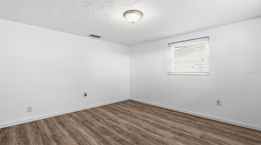 New Port Richey, Florida 34652, 3 Bedroom Bedrooms, ,1 Bathroombathrooms,Residential,For Sale,1St,0,Mfrtb8521131
