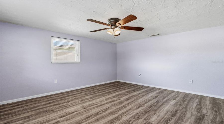 New Port Richey, Florida 34652, 3 Bedroom Bedrooms, ,1 Bathroombathrooms,Residential,For Sale,1St,0,Mfrtb8521131