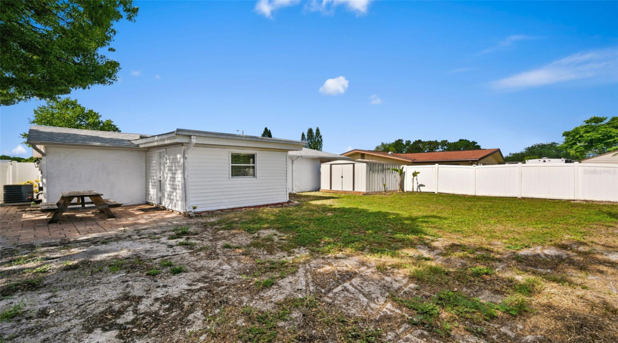 New Port Richey, Florida 34652, 3 Bedroom Bedrooms, ,1 Bathroombathrooms,Residential,For Sale,1St,0,Mfrtb8521131