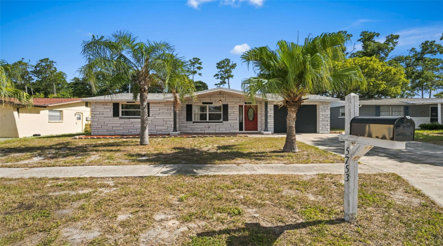 New Port Richey, Florida 34652, 3 Bedroom Bedrooms, ,1 Bathroombathrooms,Residential,For Sale,1St,0,Mfrtb8521131