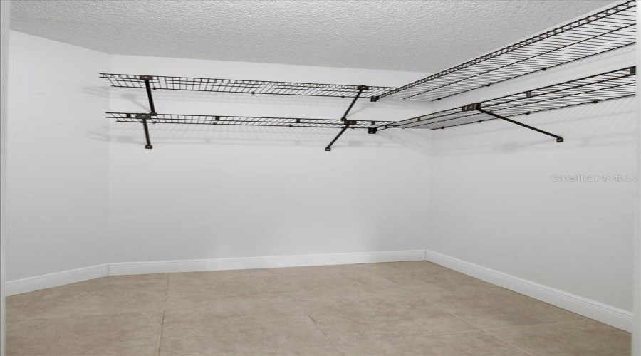 Orlando, Florida 32808, 4 Bedroom Bedrooms, ,2 Bathroombathrooms,Residential,For Sale,Caurus,0,Mfro6431916