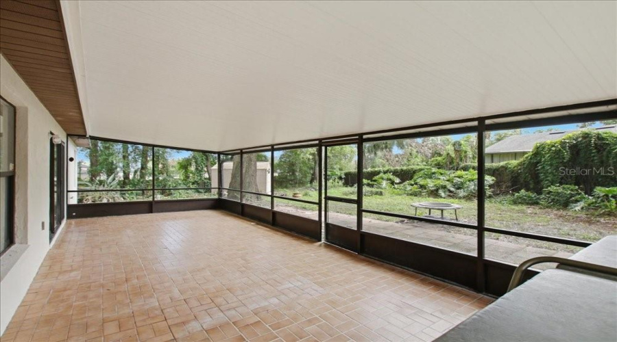 Orlando, Florida 32808, 4 Bedroom Bedrooms, ,2 Bathroombathrooms,Residential,For Sale,Caurus,0,Mfro6431916